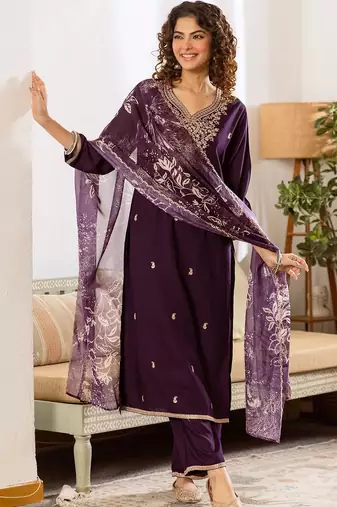 Women Ethnic Motifs Embroidered Regular Thread Work Kurta with Trousers & With Dupatta