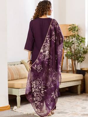 Women Ethnic Motifs Embroidered Regular Thread Work Kurta with Trousers & With Dupatta 5