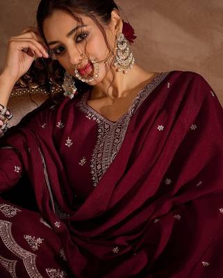 Women Ethnic Motifs Embroidered Regular Thread Work Kurta with Sharara & With Dupatta 2