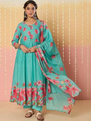 Women Floral Printed Regular Pure Cotton Kurta with Trousers & With Dupatta 6