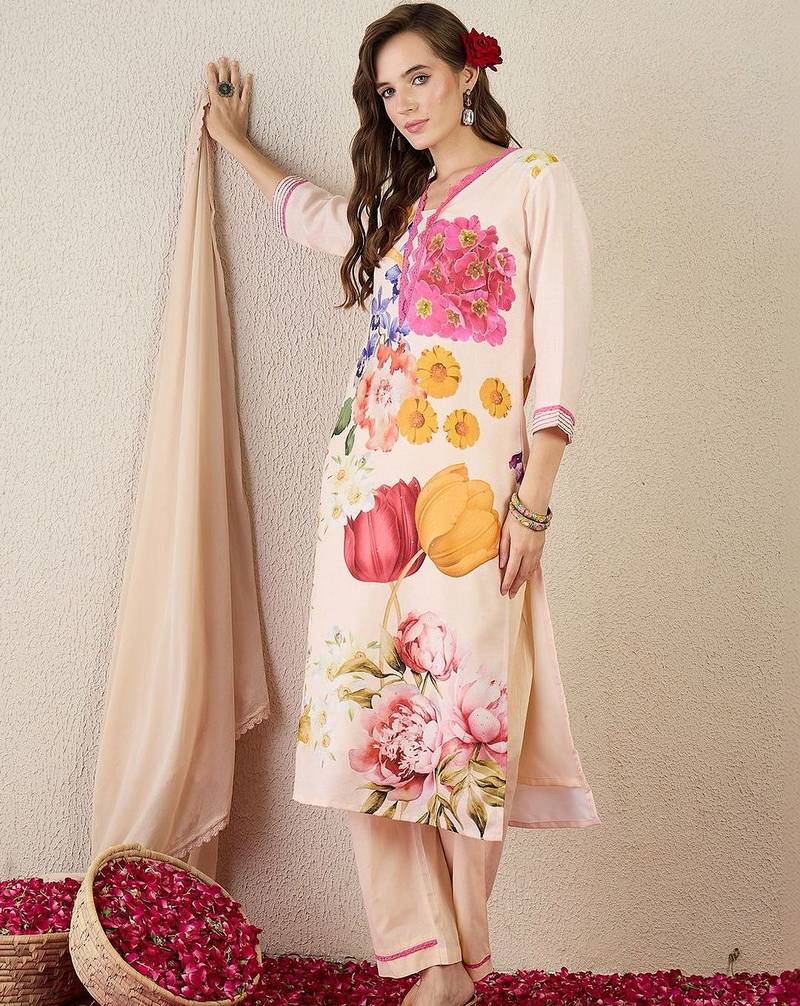 Women Floral Printed Regular Linen Kurta with Trousers & With Dupatta