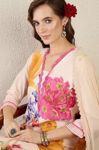 Women Floral Printed Regular Linen Kurta with Trousers & With Dupatta