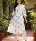 Women Floral Printed Regular Pure Cotton Kurta with Trousers