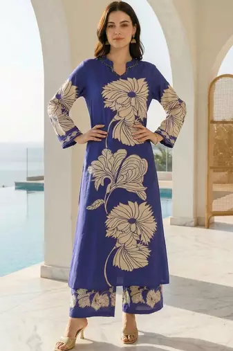 Women Floral Printed Regular Kurta with Palazzos
