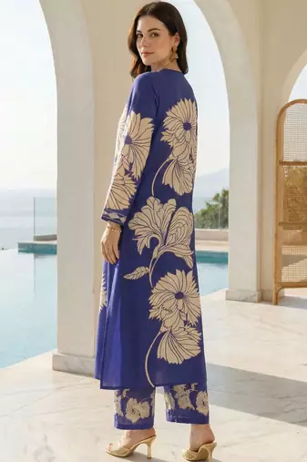 Women Floral Printed Regular Kurta with Palazzos