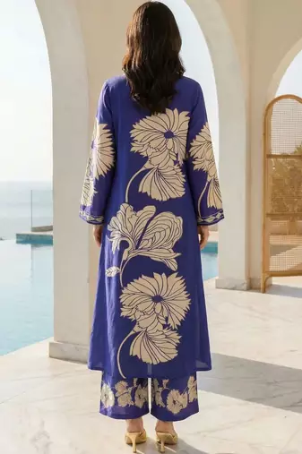 Women Floral Printed Regular Kurta with Palazzos
