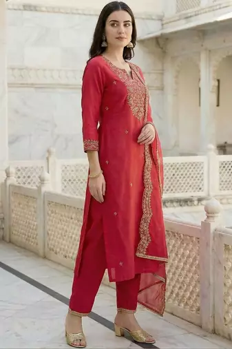 Women Ethnic Motifs Embroidered Regular Thread Work Liva Kurta with Trousers & With Dupatta