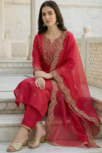 Women Ethnic Motifs Embroidered Regular Thread Work Liva Kurta with Trousers & With Dupatta