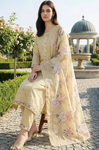 Women Floral Printed Regular Linen Kurta with Trousers & With Dupatta