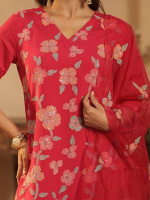 Women Floral Embroidered Regular Sequinned Kurta with Trousers & With Dupatta 6