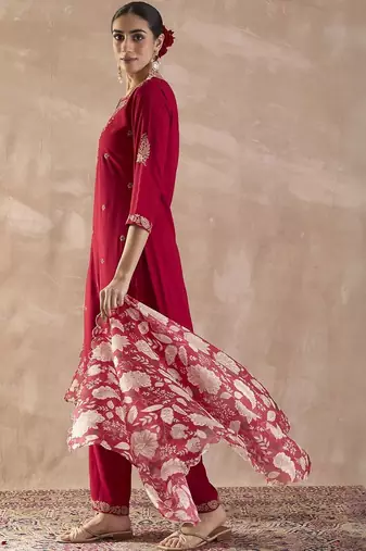 Ethnic Motifs Embroidered Thread Work Straight Kurta With Trousers & Dupatta