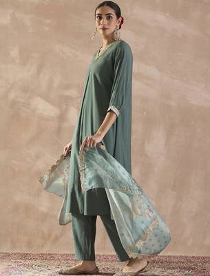 Sequinned A-Line Kurta With Trousers & Dupatta 1