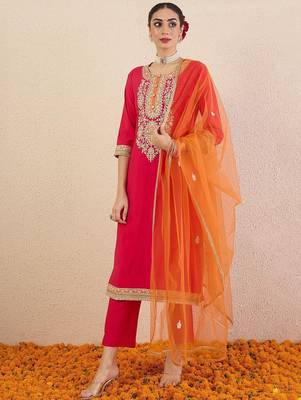Ethnic Motifs Embroidered Sequinned Straight Kurta With Trousers & Dupatta 1