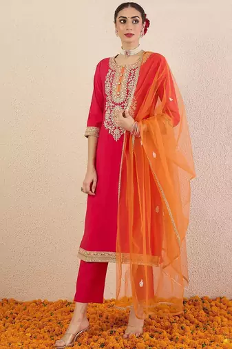 Ethnic Motifs Embroidered Sequinned Straight Kurta With Trousers & Dupatta