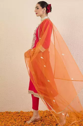 Ethnic Motifs Embroidered Sequinned Straight Kurta With Trousers & Dupatta