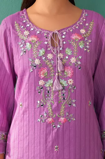 Women Floral Embroidered Regular Mirror Work Pure Cotton Kurta with Trousers & With Dupatta