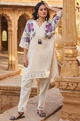 Floral Printed Beads And Stones V-Neck A-Line Pure Cotton Kurta With Trousers