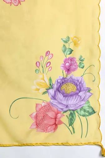 Floral Embroidered Thread Work Liva Kurta with Trousers & With Dupatta