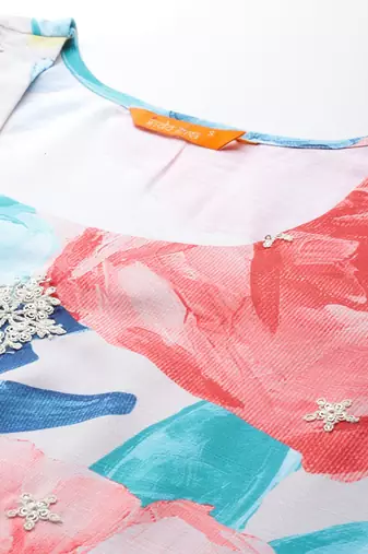 Floral Embroidered Empire Thread Work Kurta With Trousers & Dupatta