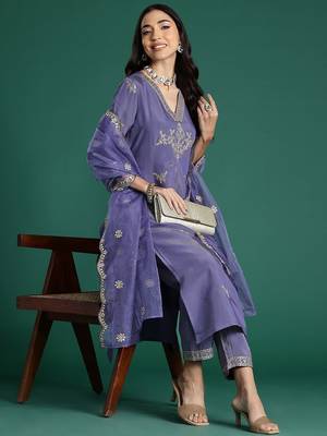 Floral Embroidered Sequinned Kurta With Trousers & Dupatta 7