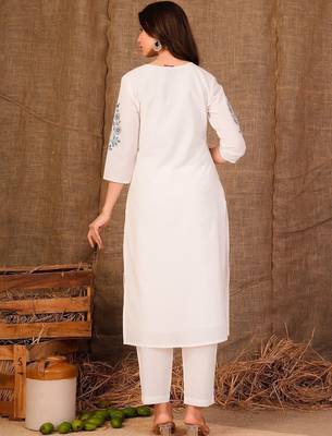 Women Floral Printed Regular Pure Cotton Kurta with Trousers & With Dupatta 5