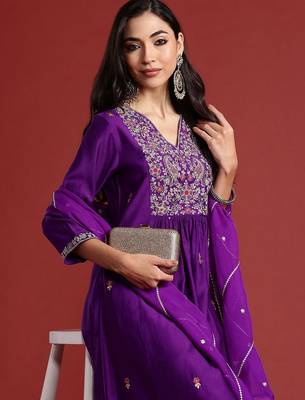 Ethnic Motifs Embroidered Thread Work A-Line Kurta With Trouser And Dupatta 2
