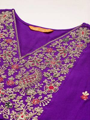 Ethnic Motifs Embroidered Thread Work A-Line Kurta With Trouser And Dupatta 3