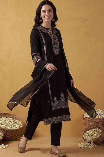 Women Ethnic Motifs Embroidered Regular Mirror Work Kurta with Trousers & With Dupatta