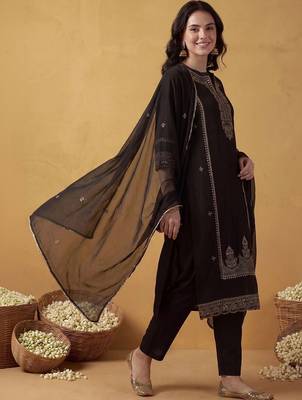 Women Ethnic Motifs Embroidered Regular Mirror Work Kurta with Trousers & With Dupatta 2