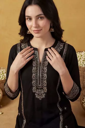 Women Ethnic Motifs Embroidered Regular Mirror Work Kurta with Trousers & With Dupatta