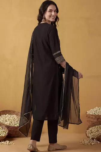Women Ethnic Motifs Embroidered Regular Mirror Work Kurta with Trousers & With Dupatta