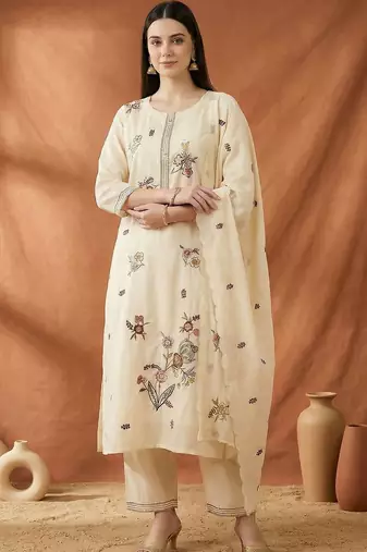 Women Floral Embroidered Regular Thread Work Kurta with Trousers & With Dupatta
