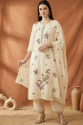 Women Floral Embroidered Regular Thread Work Kurta with Trousers & With Dupatta