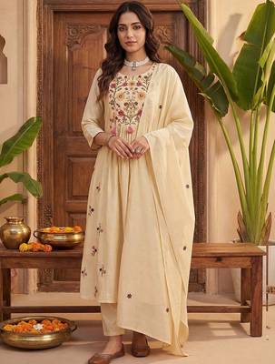 Women Floral Embroidered Regular Thread Work Kurta with Trousers & With Dupatta 2