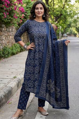 Women Ethnic Motifs Printed Regular Beads and Stones Pure Cotton Kurta with Trousers & With Dupatta