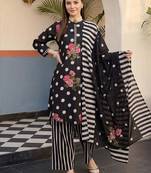 Women Floral Printed Regular Pure Cotton Kurta with Trousers & With Dupatta