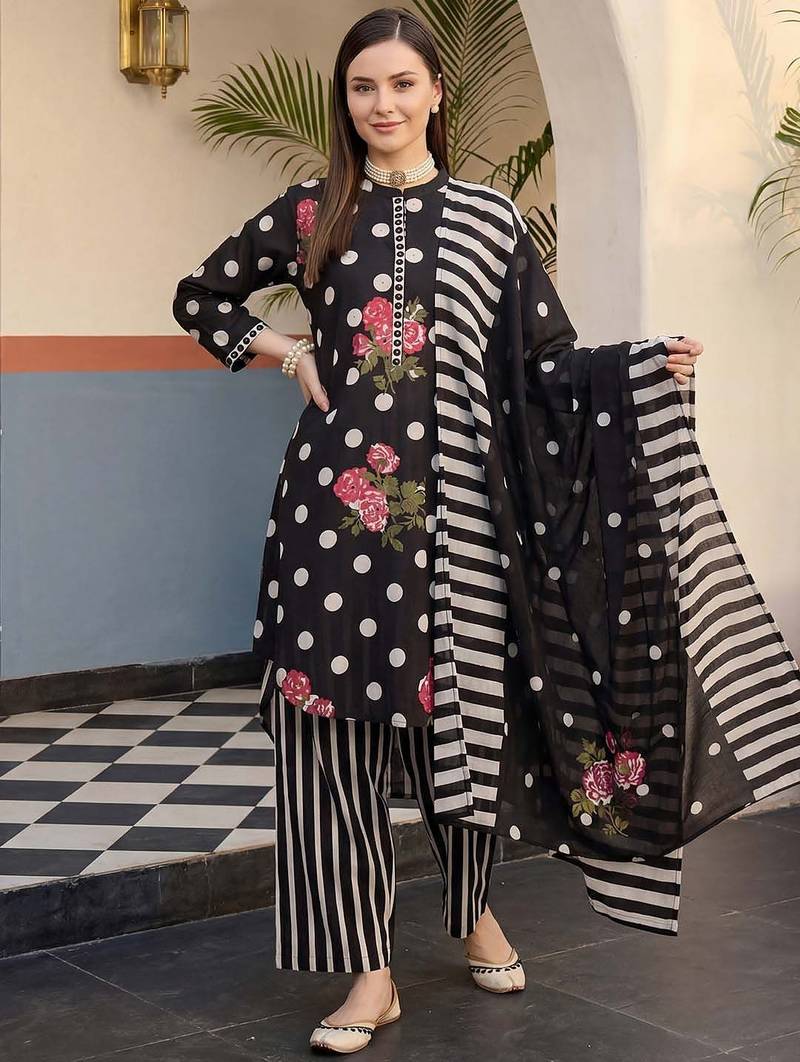 Women Floral Printed Regular Pure Cotton Kurta with Trousers & With Dupatta