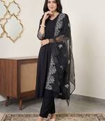 Women Ethnic Motifs Embroidered Pleated Thread Work Kurta with Trousers & With Dupatta
