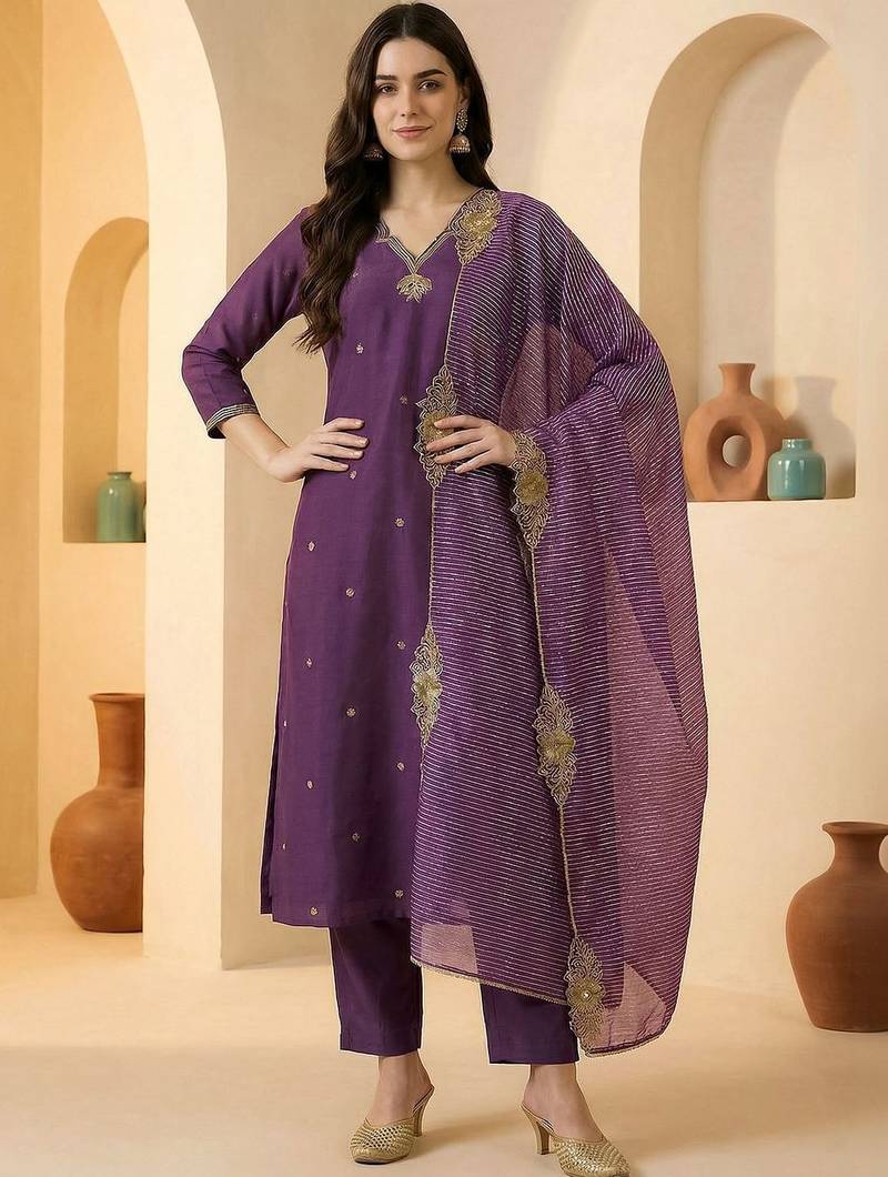 Women Ethnic Motifs Embroidered Regular Thread Work Kurta with Trousers & With Dupatta