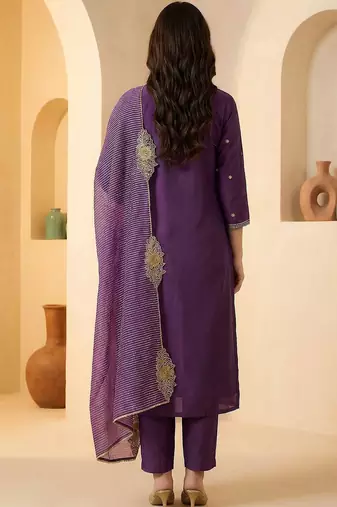 Women Ethnic Motifs Embroidered Regular Thread Work Kurta with Trousers & With Dupatta