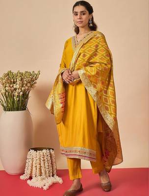 Women Ethnic Motifs Embroidered Regular Thread Work Kurta with Trousers & With Dupatta 7