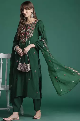 Floral Embroidered Thread Work Kurta with Trousers & With Dupatta