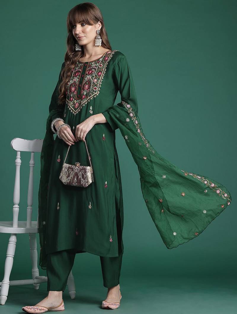 Floral Embroidered Thread Work Kurta with Trousers & With Dupatta