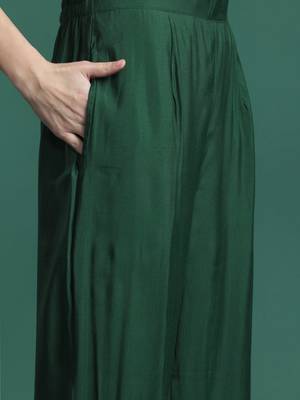 Floral Embroidered Thread Work Kurta with Trousers & With Dupatta 3