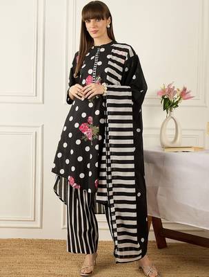 Women Floral Printed Regular Pure Cotton Kurta with Palazzos & With Dupatta 1