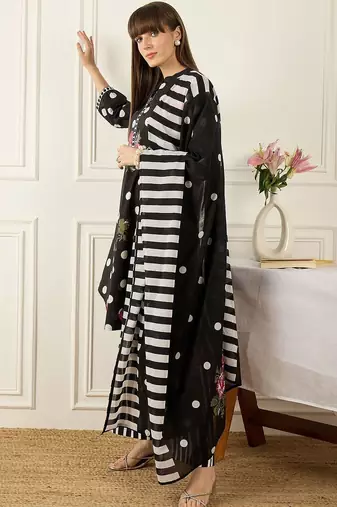 Women Floral Printed Regular Pure Cotton Kurta with Palazzos & With Dupatta