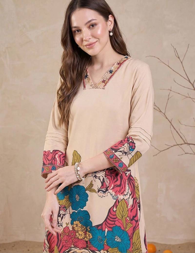 Women Animal Printed Regular Kurta with Palazzos