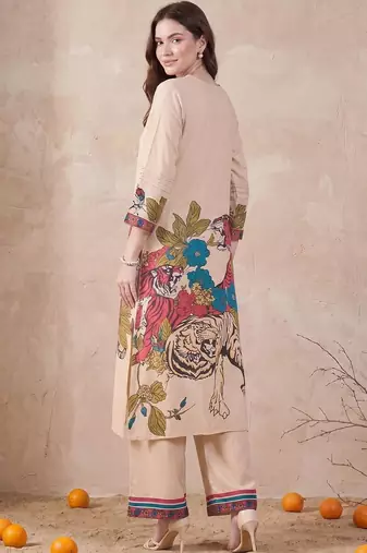 Women Animal Printed Regular Kurta with Palazzos
