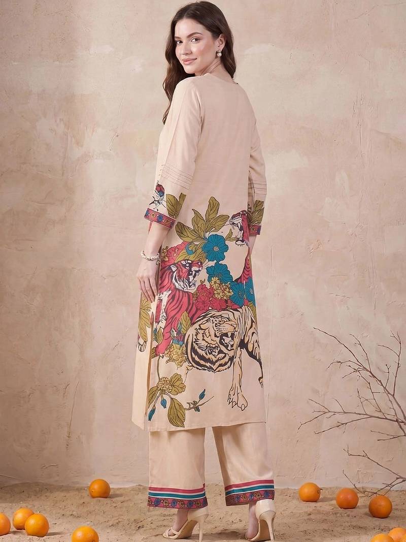 Women Animal Printed Regular Kurta with Palazzos