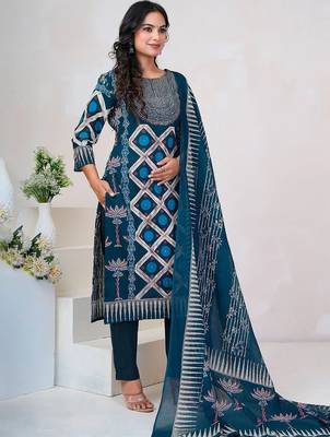 Women Floral Printed Regular Sequinned Pure Cotton Kurta with Trousers & With Dupatta 3